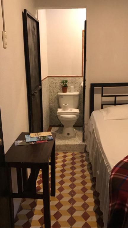 Hostel La Quinta アンティグア・グアテマラ エクステリア 写真